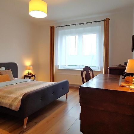 Appartement Apartament Chopin Gliwice Extérieur photo